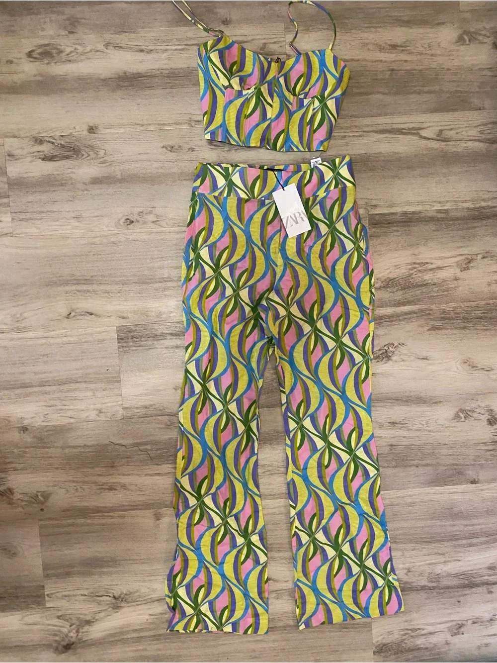 Zara Multicolor Wave Print Crop Top & Pants Set - NWT never worn